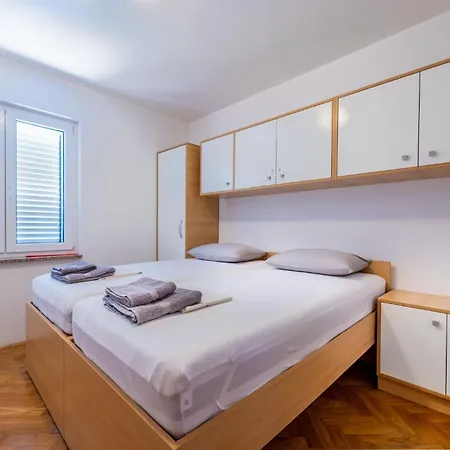 Lidia Apartament Baška