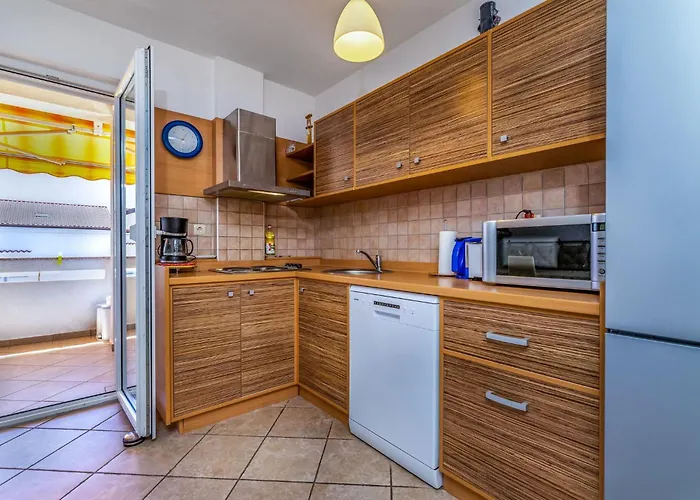 Lidia * باشْكا